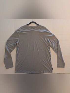 Smartwool Men's Light Gray Long-Sleeve Crewneck Shirt- L (NWOT)